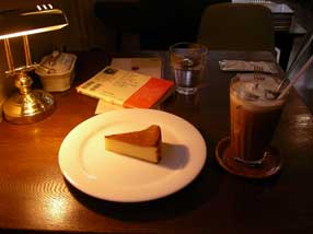 �ơ��֥�˥��פ��֤����褦�ˤʤäƥޥ����괶����