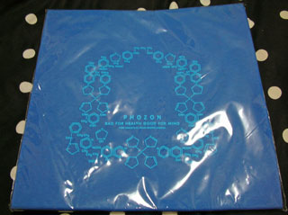 �Ĥ���PHOZON�ƥ����༫�ΤϤ�Ϥ丸�Υ����ಽ���Ƥ���褦�ʡ�